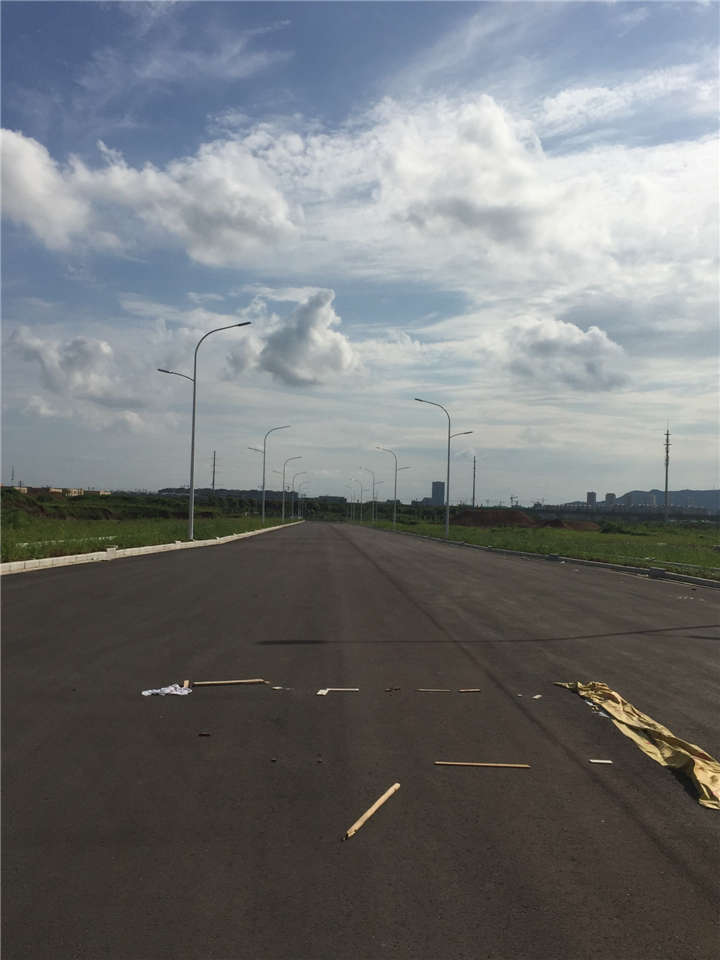 南京湖熟社區(qū)LED路燈建設(shè)項(xiàng)目