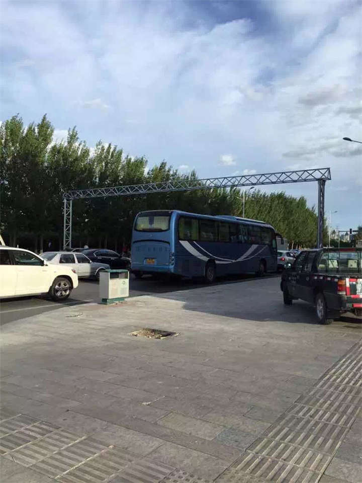 大慶龍門架